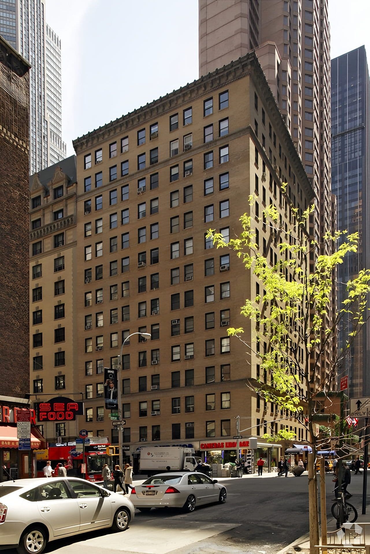 Midtown Pre-War Apartment House